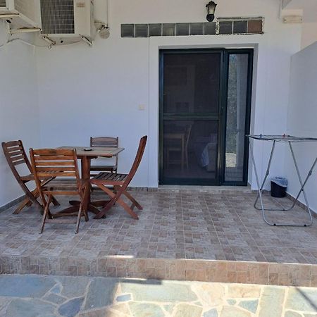 Flisvos Apartments Megalochori  المظهر الخارجي الصورة