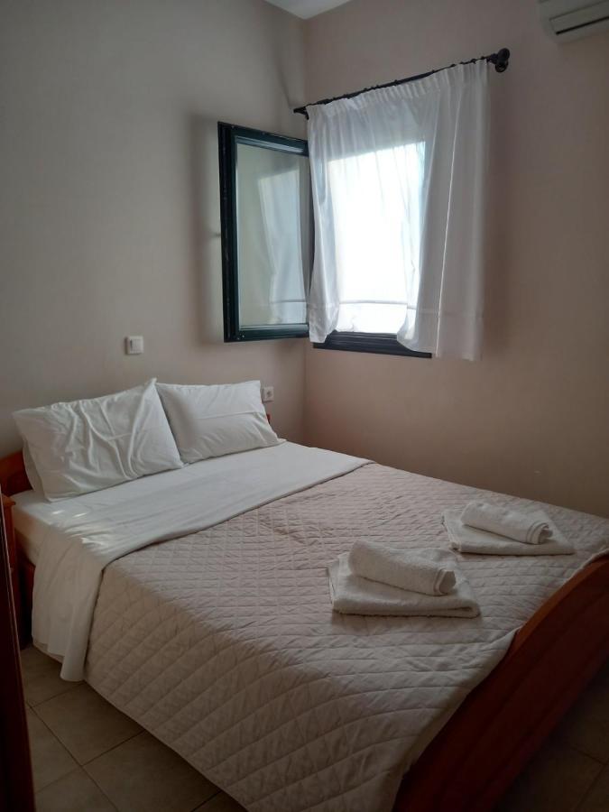 Flisvos Apartments Megalochori  المظهر الخارجي الصورة
